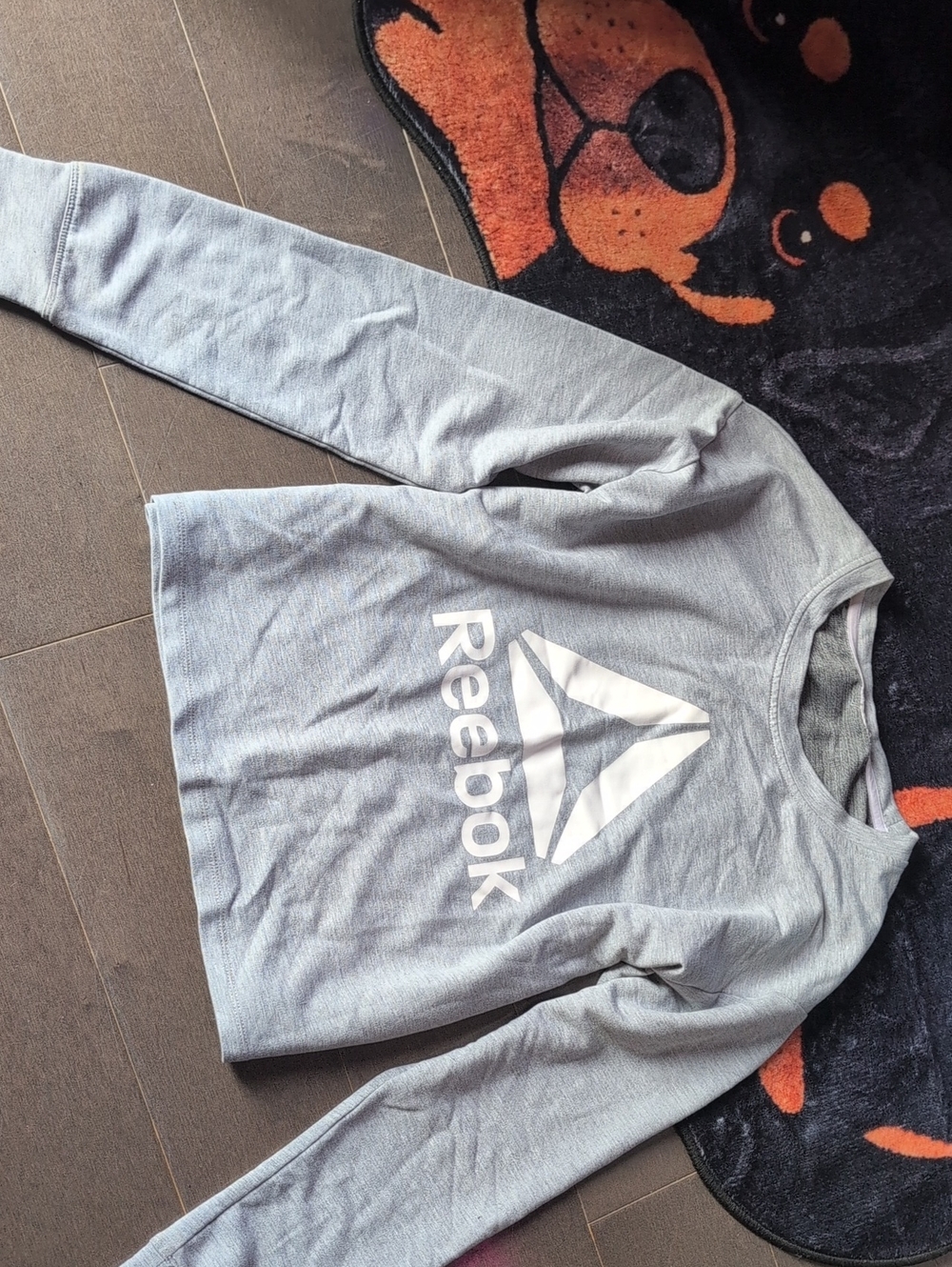 Reebok Light Gray Crewneck Sweatshirt with White Logo